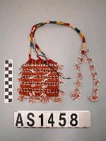 藏品(珠飾錢包)的圖片